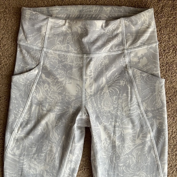 Lululemon Time To Sweat Crop 23” Eternal Wave White - Picture 8 of 12